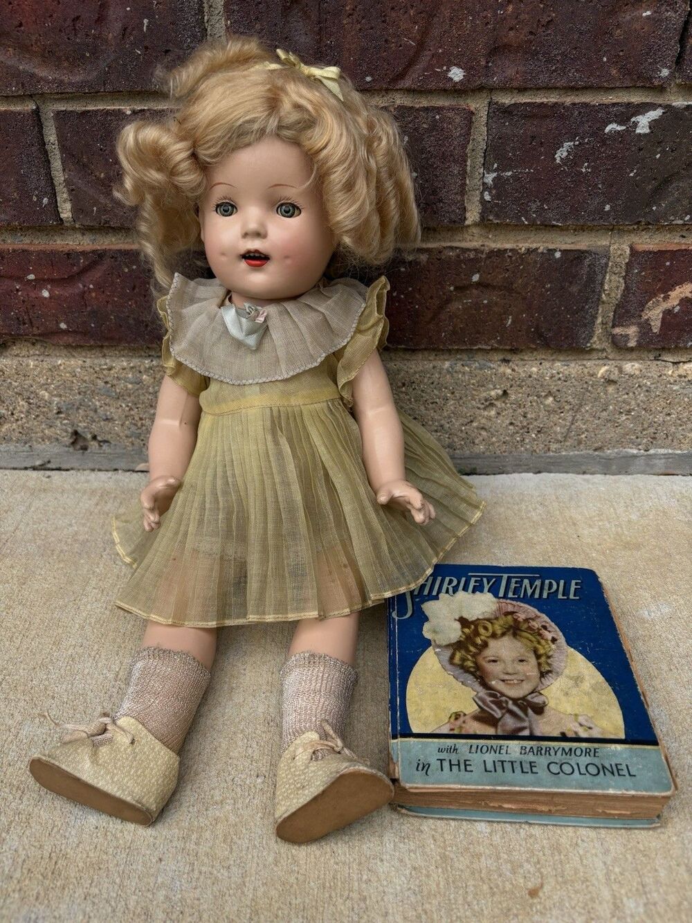 Vintage 1934 Shirley Temple Doll 17" Prototype for Ideal 4 Upper Teeth & Book